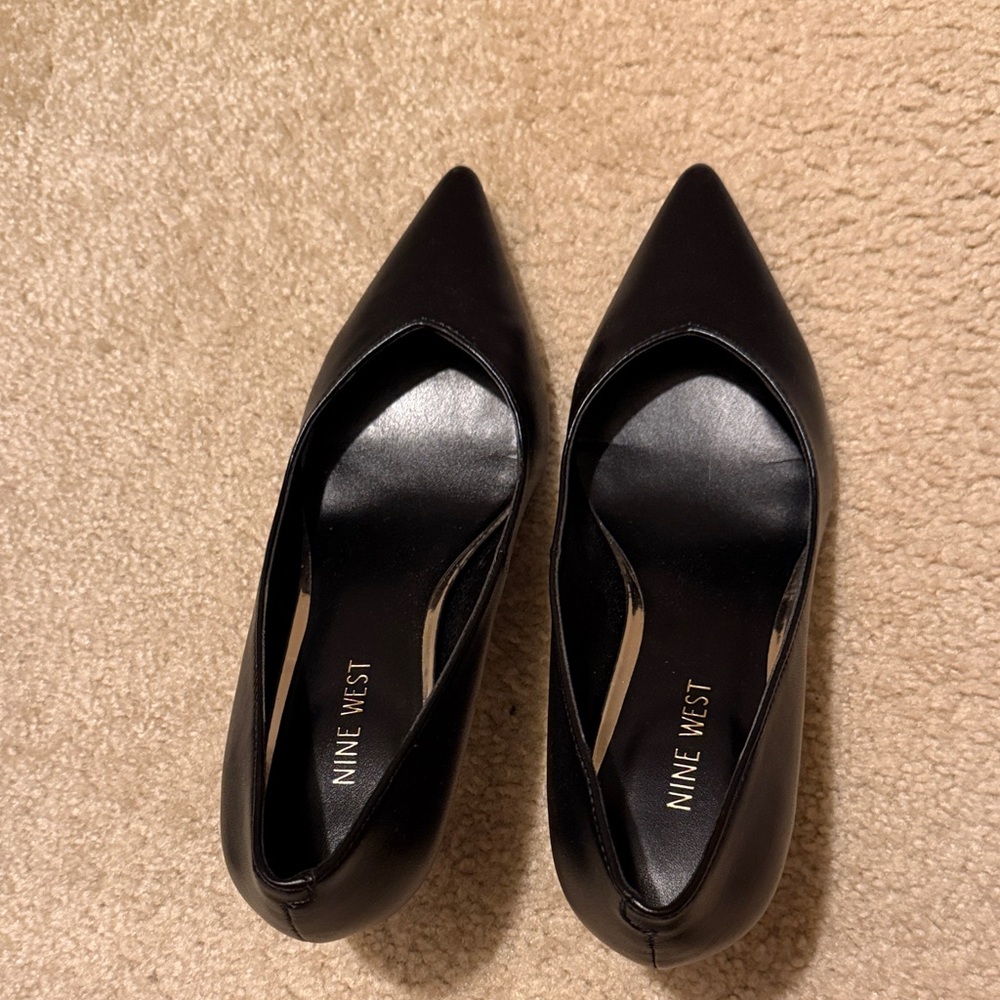 Nine West Black Pointed Toe Heels